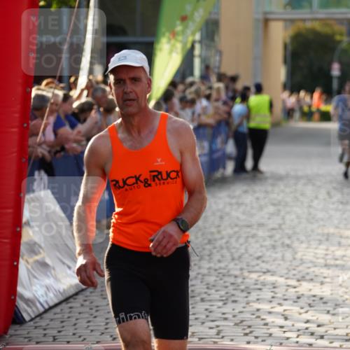 13.06.2025 - Holstenköstenlauf Felixshl http://msf.ph/oto/7956615 13.06.2025 19:47:20 Laufen 2002, 2229, 2692, 2754, 3025, 3886, 3955, 3981 meine-sportfotos.de