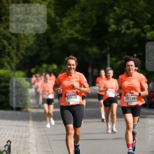 15.06.2025 - REWE Women's Run Dr. Thomas Lammeyer http://msf.ph/oto/7956645 15.06.2025 09:46:54 Laufen 10649, 10315 meine-sportfotos.de