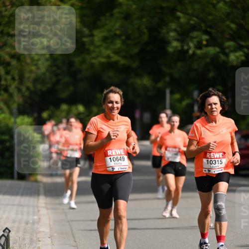 15.06.2025 - REWE Women's Run Dr. Thomas Lammeyer http://msf.ph/oto/7956654 15.06.2025 09:46:54 Laufen 10649, 10315 meine-sportfotos.de