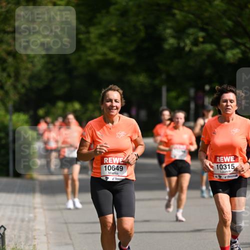 15.06.2025 - REWE Women's Run Dr. Thomas Lammeyer http://msf.ph/oto/7956666 15.06.2025 09:46:55 Laufen 10649, 10315 meine-sportfotos.de