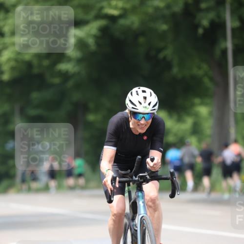 15.06.2025 - 7 Türme Triathlon Yannick Fuchs http://msf.ph/oto/7956688 15.06.2025 13:40:46 Radfahren 403, 526, 1007 meine-sportfotos.de