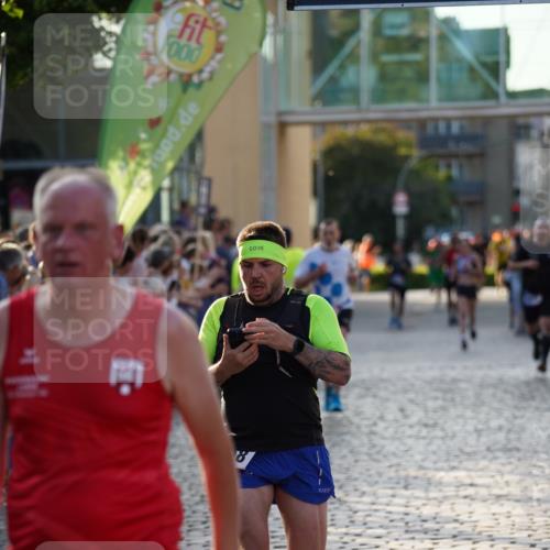 13.06.2025 - Holstenköstenlauf Felixshl http://msf.ph/oto/7956830 13.06.2025 19:47:42 Laufen 2377, 2639, 2650, 2858 meine-sportfotos.de