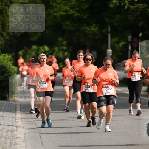 15.06.2025 - REWE Women's Run Dr. Thomas Lammeyer http://msf.ph/oto/7956872 15.06.2025 09:47:07 Laufen 10664, 10, 10152, 10619, 10637, 10678 meine-sportfotos.de