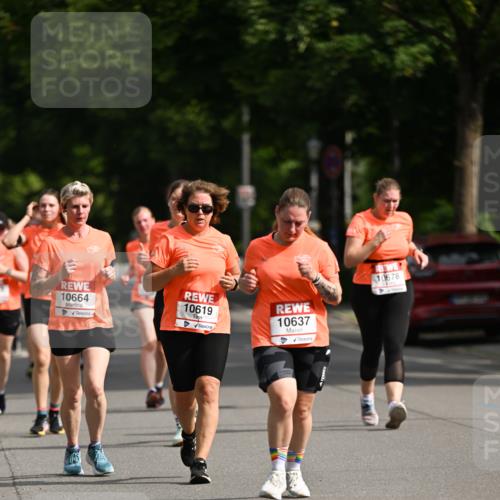 15.06.2025 - REWE Women's Run Dr. Thomas Lammeyer http://msf.ph/oto/7956889 15.06.2025 09:47:08 Laufen 10664, 10619, 10637, 10678 meine-sportfotos.de