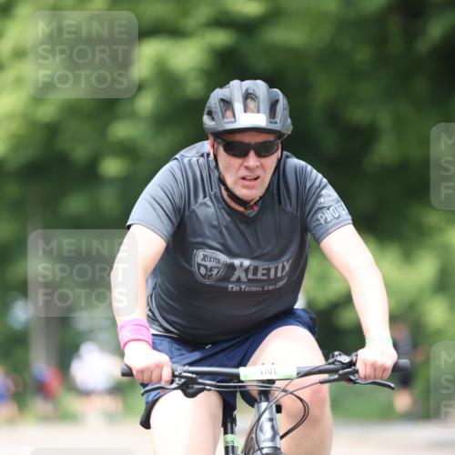 15.06.2025 - 7 Türme Triathlon Yannick Fuchs http://msf.ph/oto/7956902 15.06.2025 13:41:38 Radfahren 1101 meine-sportfotos.de