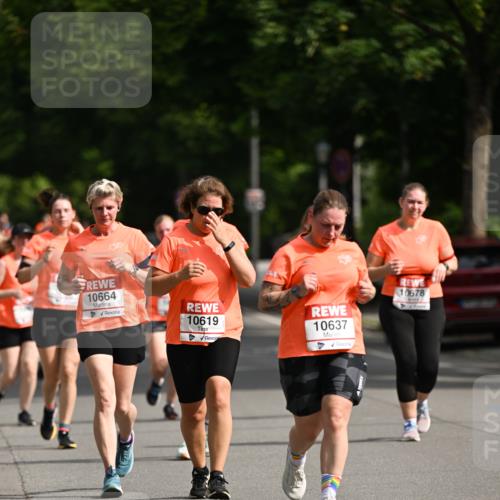 15.06.2025 - REWE Women's Run Dr. Thomas Lammeyer http://msf.ph/oto/7956910 15.06.2025 09:47:09 Laufen 10664, 10619, 10637, 10678 meine-sportfotos.de