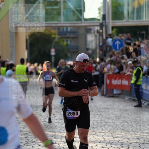 13.06.2025 - Holstenköstenlauf Felixshl http://msf.ph/oto/7956984 13.06.2025 19:47:48 Laufen 2207, 2377, 2485, 2604, 2650 meine-sportfotos.de