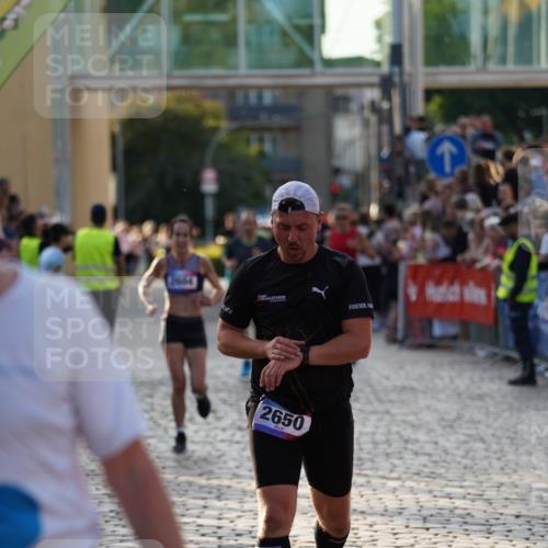 13.06.2025 - Holstenköstenlauf Felixshl http://msf.ph/oto/7957002 13.06.2025 19:47:48 Laufen 2207, 2377, 2485, 2604, 2650 meine-sportfotos.de