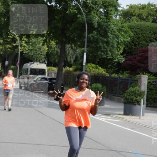 15.06.2025 - REWE Women's Run Jannik Wohlers http://msf.ph/oto/7957059 15.06.2025 09:14:29 Laufen  meine-sportfotos.de