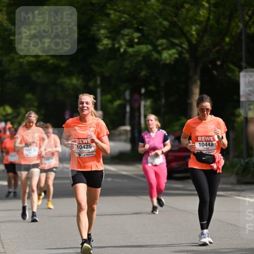 15.06.2025 - REWE Women's Run Dr. Thomas Lammeyer http://msf.ph/oto/7957075 15.06.2025 09:47:19 Laufen 10471, 10425, 10448 meine-sportfotos.de