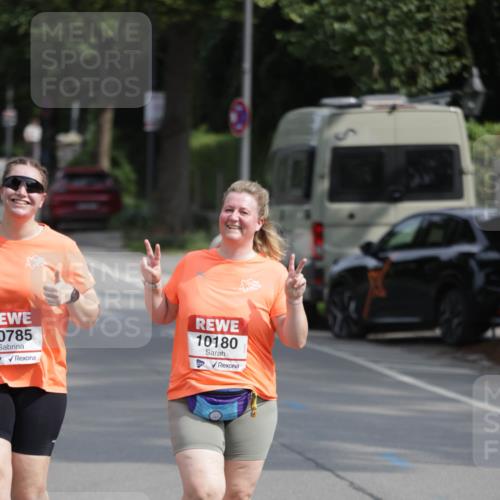 15.06.2025 - REWE Women's Run Jannik Wohlers http://msf.ph/oto/7957091 15.06.2025 09:14:31 Laufen 0785, 10180 meine-sportfotos.de