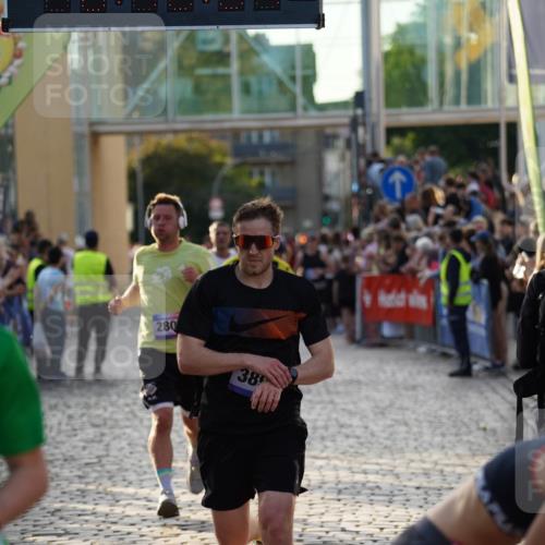 13.06.2025 - Holstenköstenlauf Felixshl http://msf.ph/oto/7957109 13.06.2025 19:48:01 Laufen 2183, 2344, 2804, 3574, 3603, 3896, 3907 meine-sportfotos.de