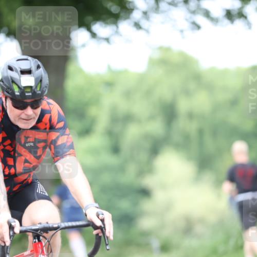 15.06.2025 - 7 Türme Triathlon Yannick Fuchs http://msf.ph/oto/7957120 15.06.2025 13:42:40 Radfahren 675, 1065 meine-sportfotos.de