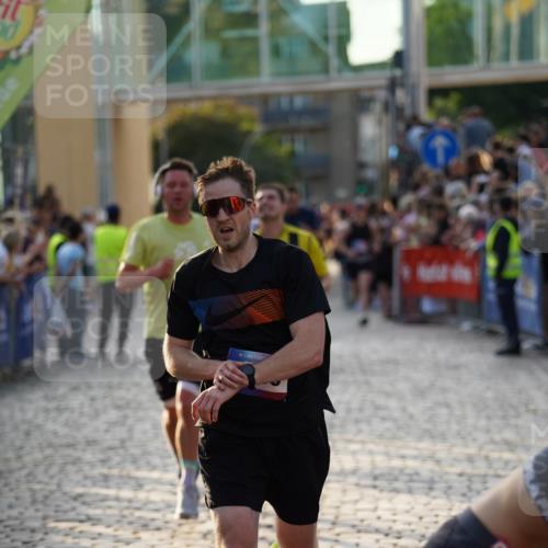 13.06.2025 - Holstenköstenlauf Felixshl http://msf.ph/oto/7957131 13.06.2025 19:48:01 Laufen 2183, 2344, 2804, 3574, 3603, 3896, 3907 meine-sportfotos.de