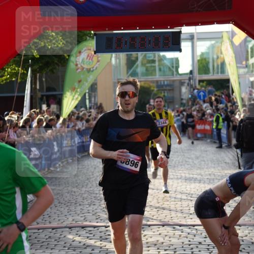 13.06.2025 - Holstenköstenlauf Felixshl http://msf.ph/oto/7957141 13.06.2025 19:48:02 Laufen 2183, 2344, 2477, 2804, 3574, 3575, 3603, 3896, 3907 meine-sportfotos.de