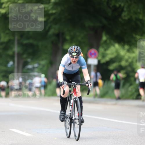 15.06.2025 - 7 Türme Triathlon Yannick Fuchs http://msf.ph/oto/7957155 15.06.2025 13:42:55 Radfahren 281, 629, 1056 meine-sportfotos.de