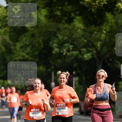 15.06.2025 - REWE Women's Run Dr. Thomas Lammeyer http://msf.ph/oto/7957200 15.06.2025 09:47:28 Laufen 10267, 10560 meine-sportfotos.de