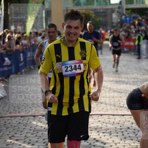 13.06.2025 - Holstenköstenlauf Felixshl http://msf.ph/oto/7957220 13.06.2025 19:48:05 Laufen 2064, 2183, 2344, 2477, 2804, 3574, 3575, 3603 meine-sportfotos.de