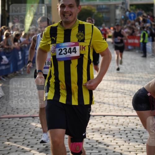13.06.2025 - Holstenköstenlauf Felixshl http://msf.ph/oto/7957230 13.06.2025 19:48:05 Laufen 2064, 2183, 2344, 2477, 2804, 3574, 3575, 3603 meine-sportfotos.de