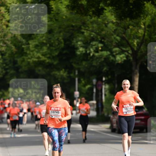15.06.2025 - REWE Women's Run Dr. Thomas Lammeyer http://msf.ph/oto/7957291 15.06.2025 09:47:33 Laufen 10745, 10768 meine-sportfotos.de