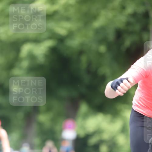 15.06.2025 - 7 Türme Triathlon Yannick Fuchs http://msf.ph/oto/7957299 15.06.2025 13:43:29 Radfahren 195, 600, 933, 987, 1110 meine-sportfotos.de