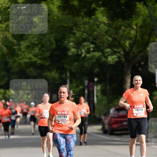 15.06.2025 - REWE Women's Run Dr. Thomas Lammeyer http://msf.ph/oto/7957313 15.06.2025 09:47:34 Laufen 10745, 10768 meine-sportfotos.de