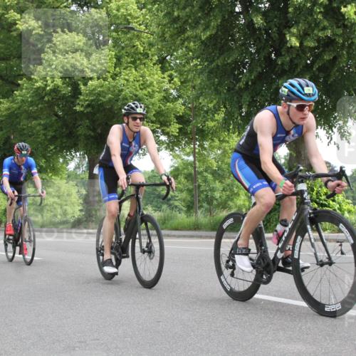 15.06.2025 - 7 Türme Triathlon Yannick Fuchs http://msf.ph/oto/7957355 15.06.2025 09:48:46 Radfahren  meine-sportfotos.de