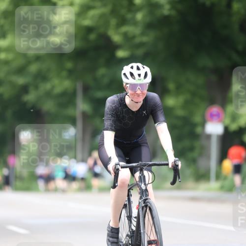 15.06.2025 - 7 Türme Triathlon Yannick Fuchs http://msf.ph/oto/7957359 15.06.2025 13:43:37 Radfahren 479, 600, 1137 meine-sportfotos.de