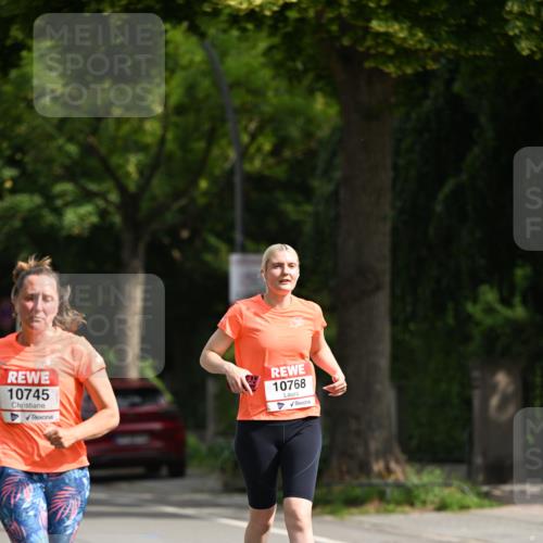 15.06.2025 - REWE Women's Run Dr. Thomas Lammeyer http://msf.ph/oto/7957360 15.06.2025 09:47:35 Laufen 10745, 10768 meine-sportfotos.de
