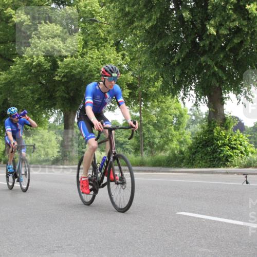 15.06.2025 - 7 Türme Triathlon Yannick Fuchs http://msf.ph/oto/7957362 15.06.2025 09:48:46 Radfahren  meine-sportfotos.de