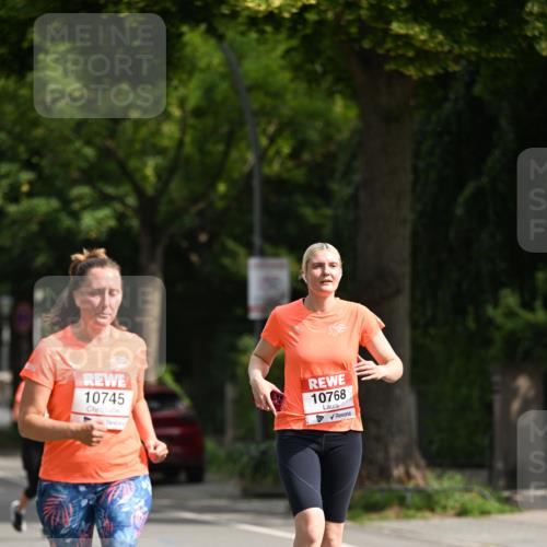 15.06.2025 - REWE Women's Run Dr. Thomas Lammeyer http://msf.ph/oto/7957370 15.06.2025 09:47:36 Laufen 10745, 10768 meine-sportfotos.de