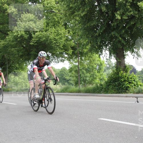 15.06.2025 - 7 Türme Triathlon Yannick Fuchs http://msf.ph/oto/7957396 15.06.2025 09:48:57 Radfahren  meine-sportfotos.de