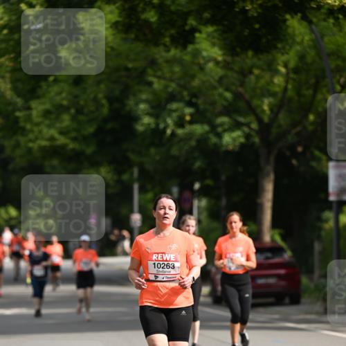 15.06.2025 - REWE Women's Run Dr. Thomas Lammeyer http://msf.ph/oto/7957404 15.06.2025 09:47:37 Laufen 10263 meine-sportfotos.de