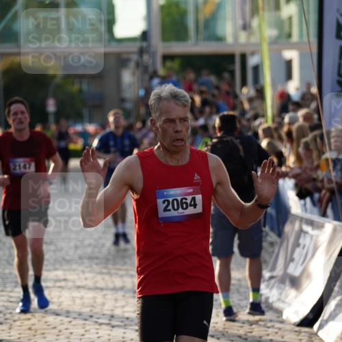 13.06.2025 - Holstenköstenlauf Felixshl http://msf.ph/oto/7957422 13.06.2025 19:48:13 Laufen 2064, 2147, 2477, 2507, 3575 meine-sportfotos.de