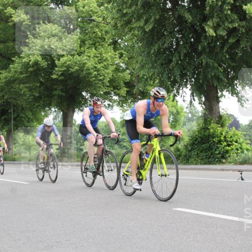 15.06.2025 - 7 Türme Triathlon Yannick Fuchs http://msf.ph/oto/7957452 15.06.2025 09:51:30 Radfahren  meine-sportfotos.de
