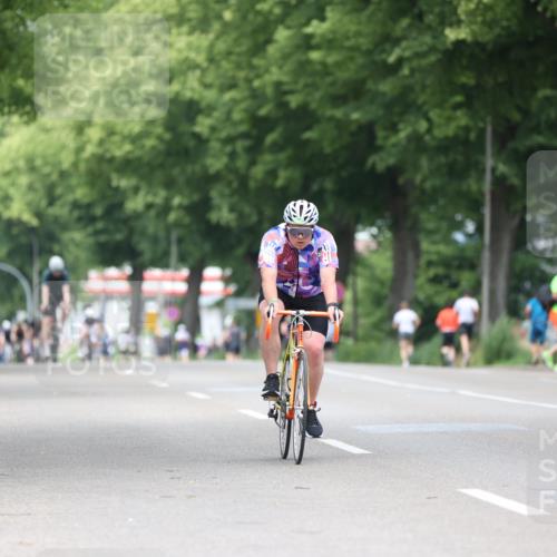 15.06.2025 - 7 Türme Triathlon Yannick Fuchs http://msf.ph/oto/7957469 15.06.2025 13:43:54 Radfahren 705, 1080 meine-sportfotos.de