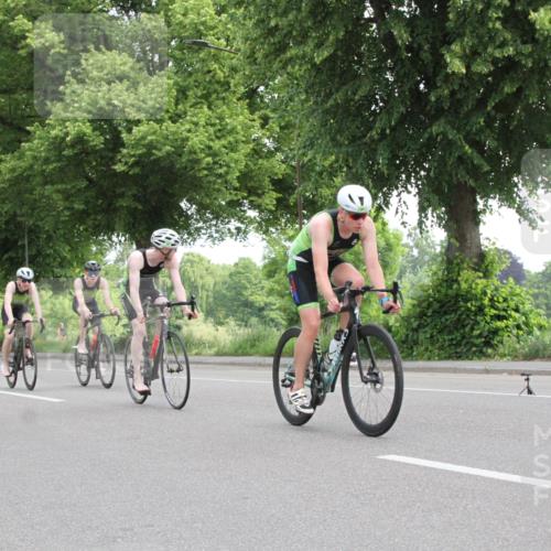 15.06.2025 - 7 Türme Triathlon Yannick Fuchs http://msf.ph/oto/7957473 15.06.2025 09:51:44 Radfahren  meine-sportfotos.de