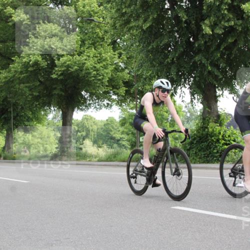 15.06.2025 - 7 Türme Triathlon Yannick Fuchs http://msf.ph/oto/7957484 15.06.2025 09:51:45 Radfahren  meine-sportfotos.de