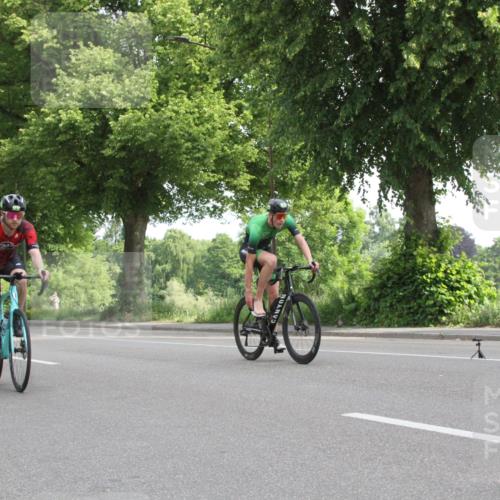 15.06.2025 - 7 Türme Triathlon Yannick Fuchs http://msf.ph/oto/7957501 15.06.2025 09:52:19 Radfahren  meine-sportfotos.de