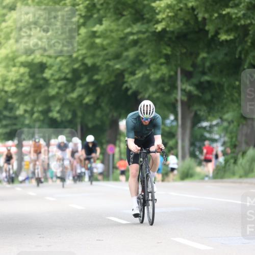 15.06.2025 - 7 Türme Triathlon Yannick Fuchs http://msf.ph/oto/7957507 15.06.2025 13:44:00 Radfahren 662, 732, 1128, 1151, 1184 meine-sportfotos.de