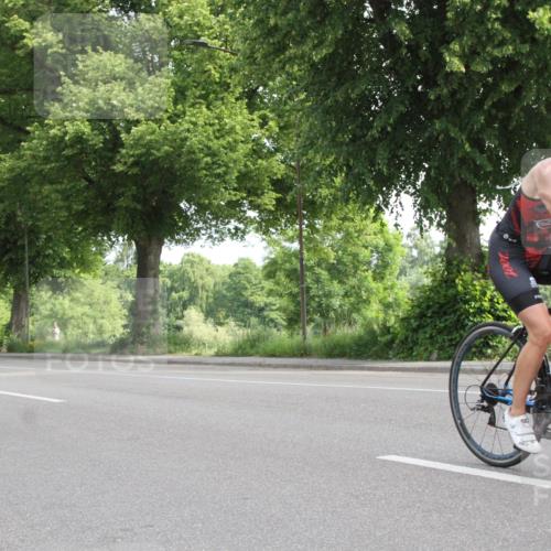 15.06.2025 - 7 Türme Triathlon Yannick Fuchs http://msf.ph/oto/7957538 15.06.2025 09:52:26 Radfahren  meine-sportfotos.de