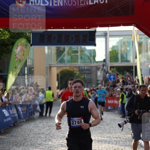13.06.2025 - Holstenköstenlauf Felixshl http://msf.ph/oto/7957615 13.06.2025 19:48:25 Laufen 2087, 2357, 2748, 2807 meine-sportfotos.de