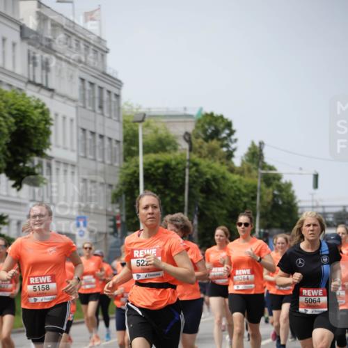 15.06.2025 - REWE Women's Run Jannik Wohlers http://msf.ph/oto/7957617 15.06.2025 09:44:06 Laufen 5158, 522, 5264, 5064 meine-sportfotos.de
