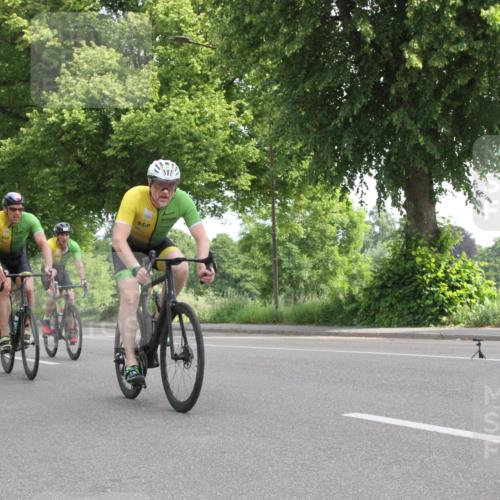 15.06.2025 - 7 Türme Triathlon Yannick Fuchs http://msf.ph/oto/7957632 15.06.2025 09:56:15 Radfahren  meine-sportfotos.de
