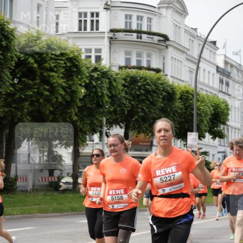 15.06.2025 - REWE Women's Run Jannik Wohlers http://msf.ph/oto/7957685 15.06.2025 09:44:08 Laufen 5529, 5227, 5158, 73 meine-sportfotos.de