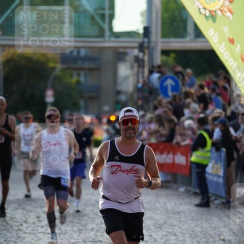 13.06.2025 - Holstenköstenlauf Felixshl http://msf.ph/oto/7957700 13.06.2025 19:48:35 Laufen 2236, 2819, 3209, 3210, 3211, 3219, 3648 meine-sportfotos.de