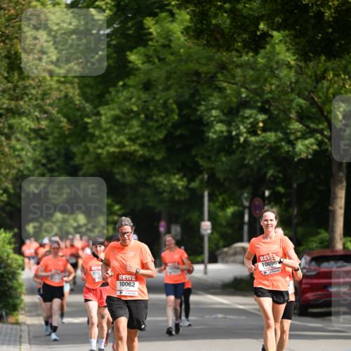 15.06.2025 - REWE Women's Run Dr. Thomas Lammeyer http://msf.ph/oto/7957737 15.06.2025 09:47:54 Laufen 10062, 10096 meine-sportfotos.de