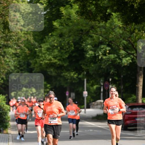 15.06.2025 - REWE Women's Run Dr. Thomas Lammeyer http://msf.ph/oto/7957748 15.06.2025 09:47:54 Laufen 1051, 10062, 100 meine-sportfotos.de