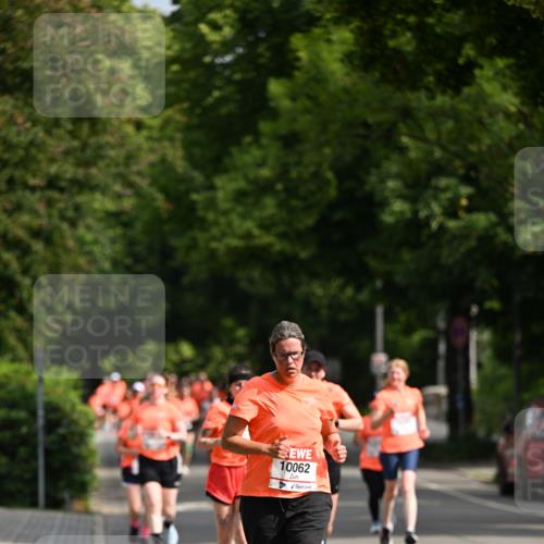 15.06.2025 - REWE Women's Run Dr. Thomas Lammeyer http://msf.ph/oto/7957820 15.06.2025 09:47:57 Laufen 10062 meine-sportfotos.de
