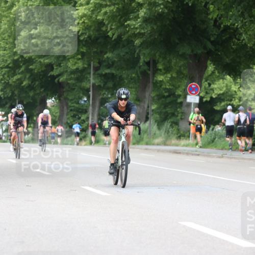 15.06.2025 - 7 Türme Triathlon Yannick Fuchs http://msf.ph/oto/7957841 15.06.2025 13:44:51 Radfahren 216, 321, 352, 520, 668, 1050, 1159, 1189 meine-sportfotos.de